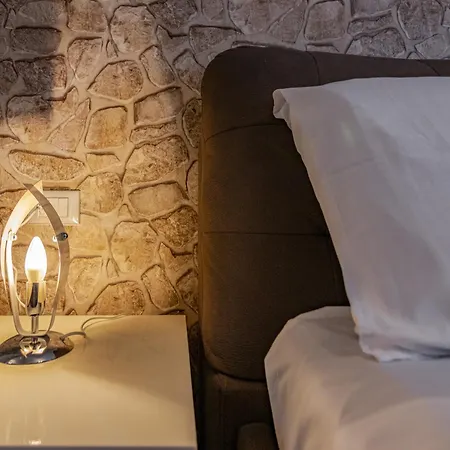 Miriam House - Full - Relax & Comfort * Florens